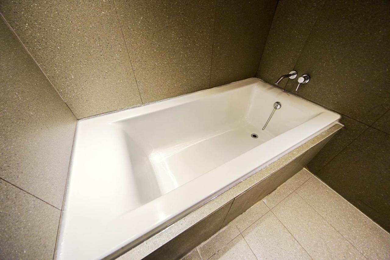 Hotel Myeongjak Chuncheon Exterior foto